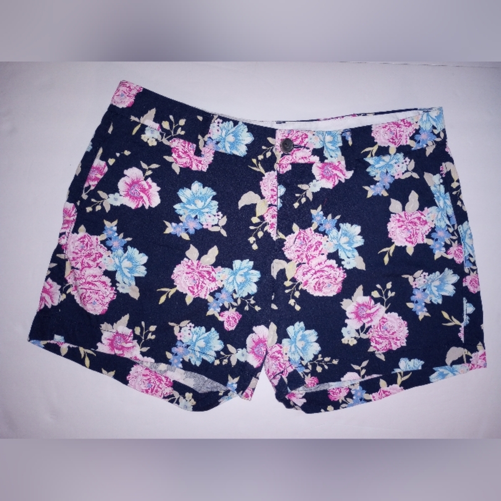 💘🍂 Old Navy Floral Shorts